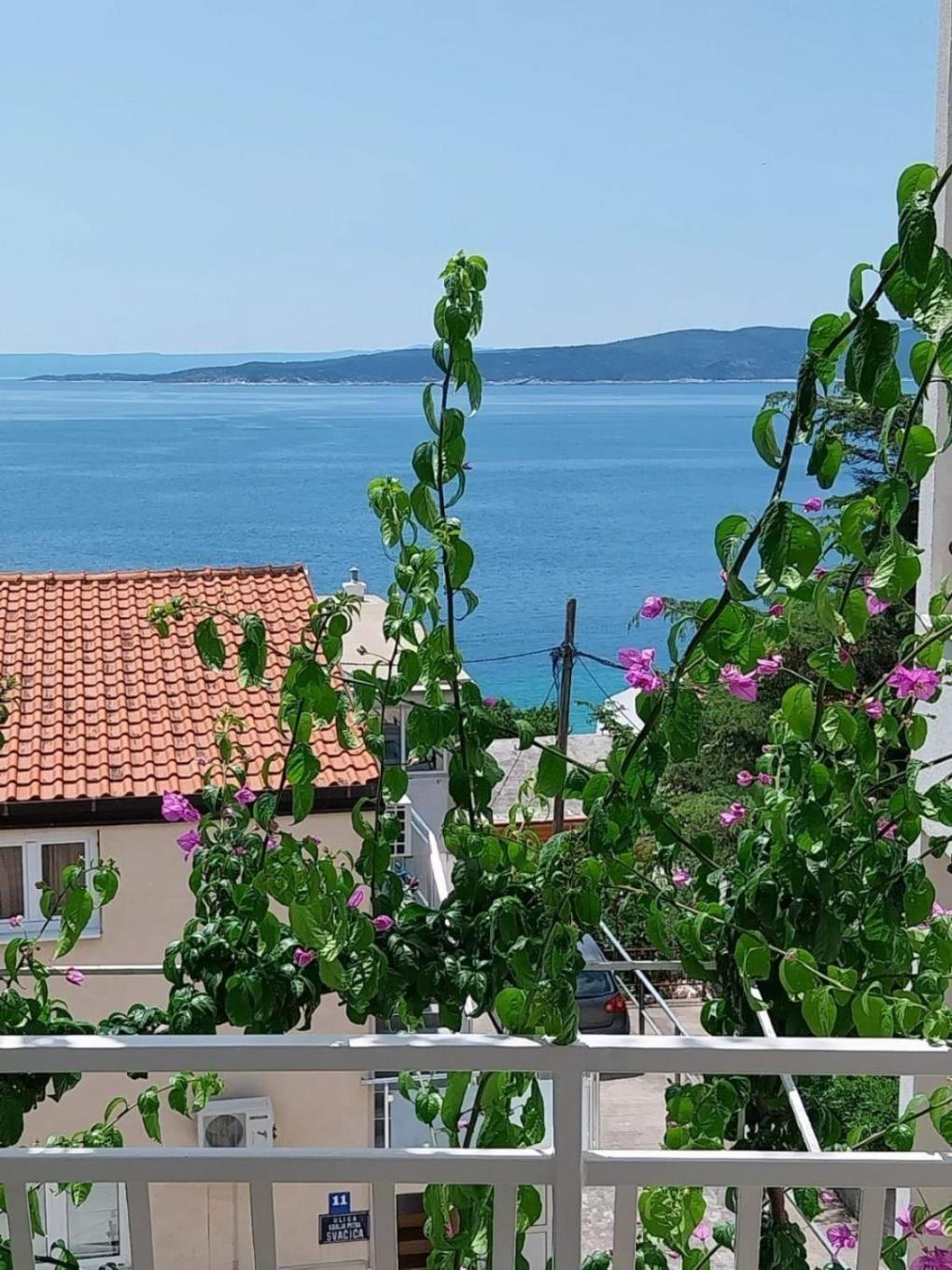 Apartments Josip Baška Voda المظهر الخارجي الصورة
