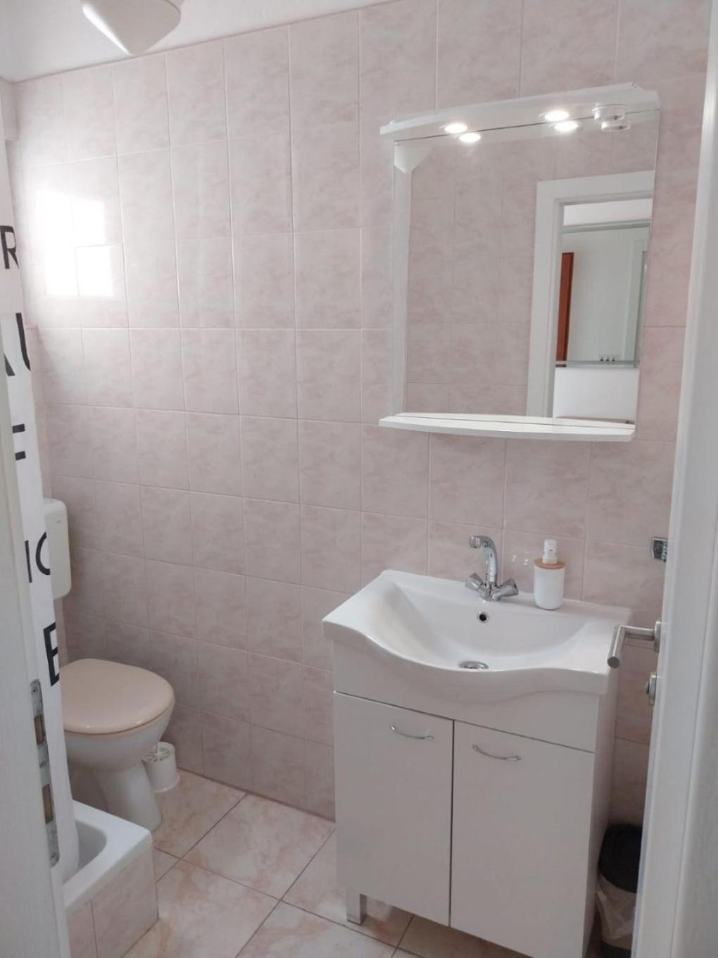 Apartments Josip Baška Voda المظهر الخارجي الصورة