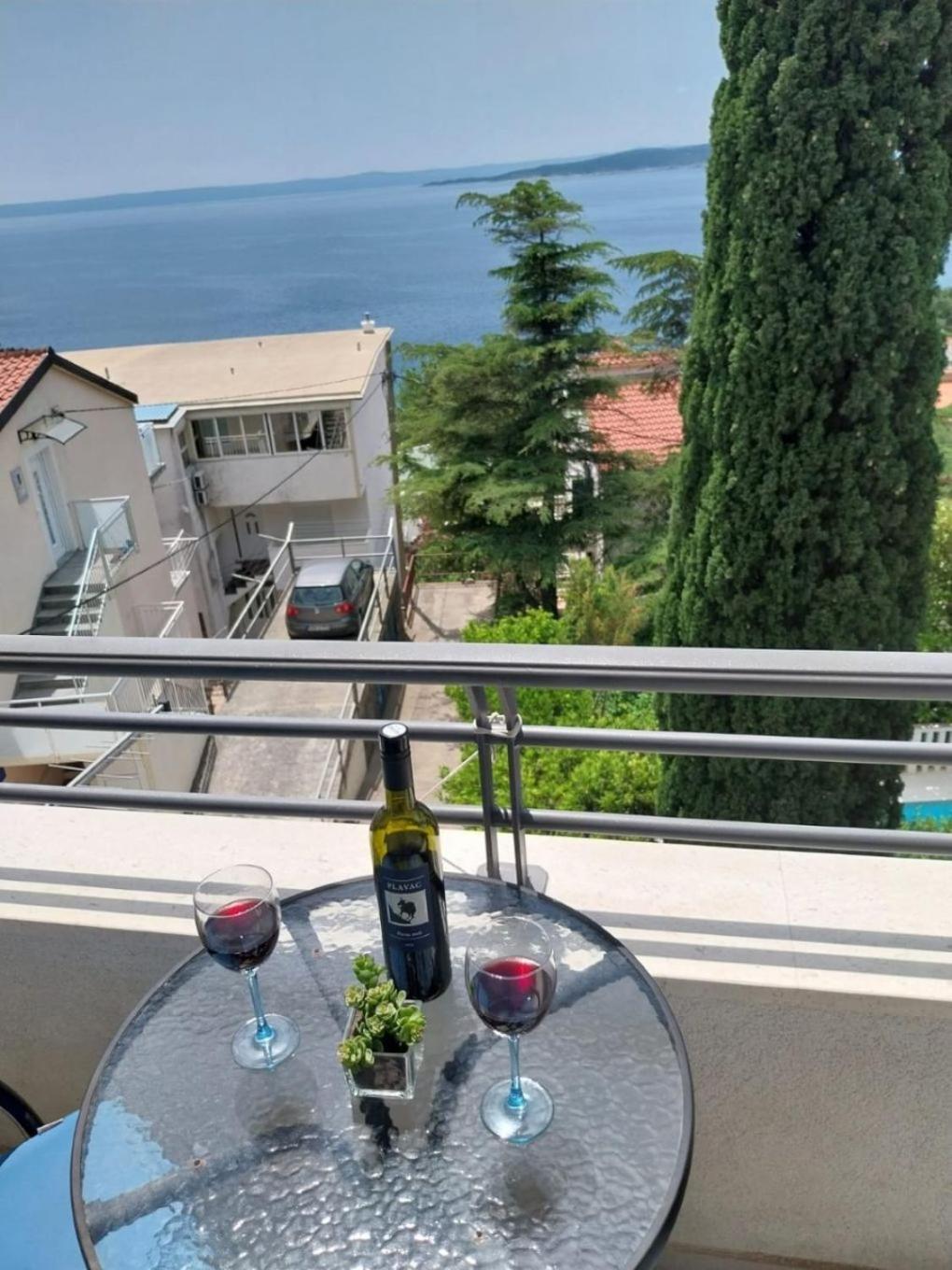 Apartments Josip Baška Voda المظهر الخارجي الصورة