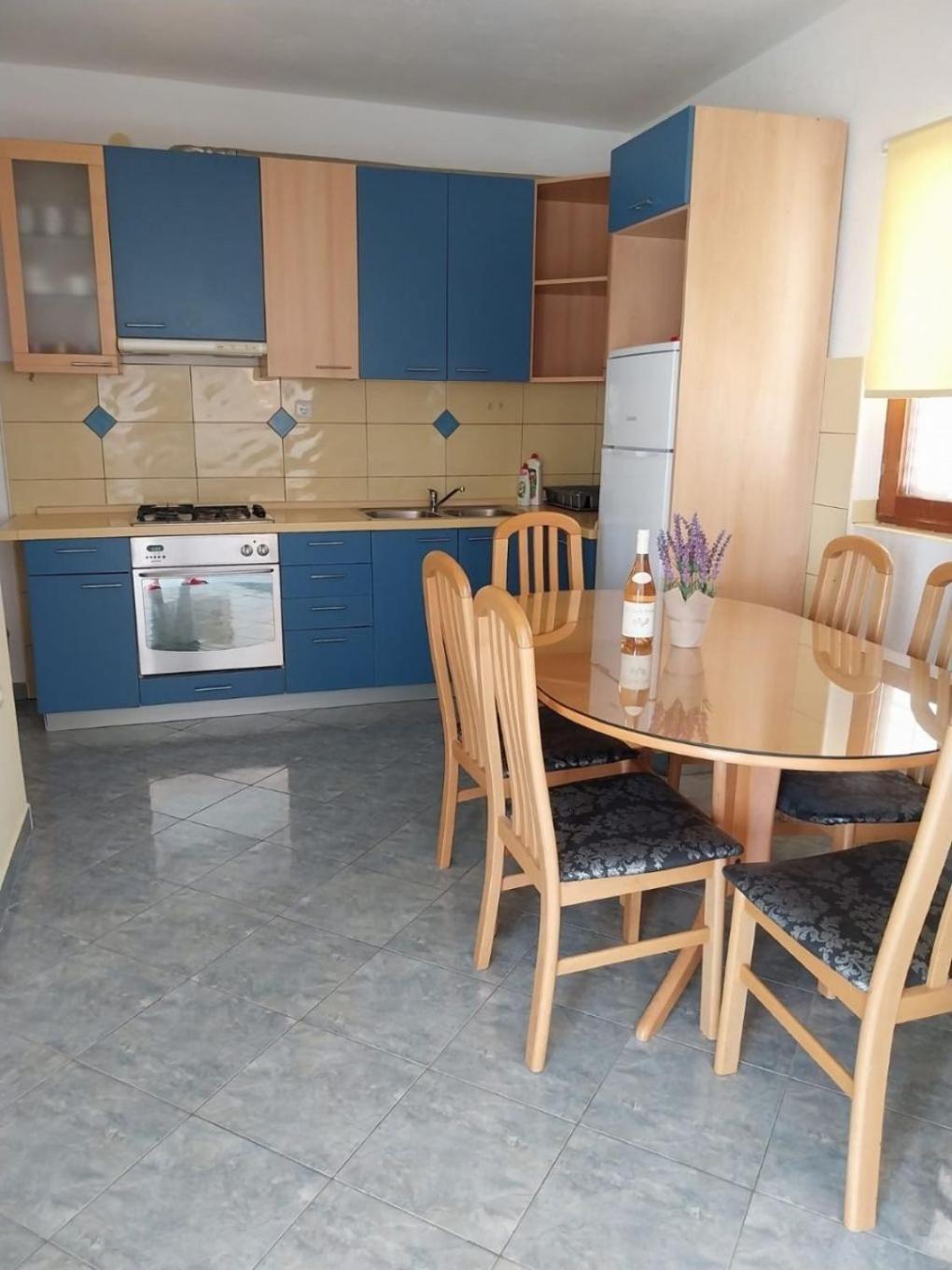 Apartments Josip Baška Voda المظهر الخارجي الصورة
