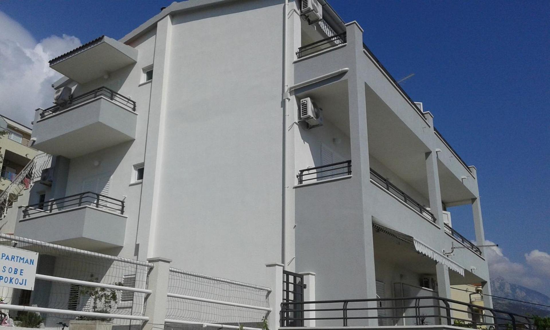 Apartments Josip Baška Voda المظهر الخارجي الصورة